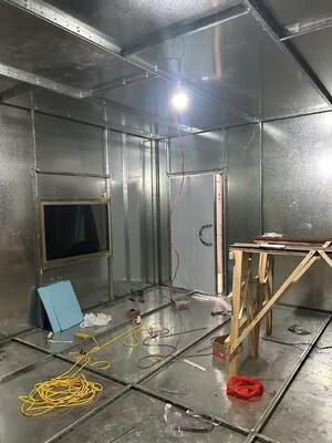 Bom preço. Sala de Blindagem RF com Eficiência de Blindagem de 100dB, Tamanho de Sala Personalizável e Filtro RC com Impedância de 50 Ohm para Proteção EMI on-line